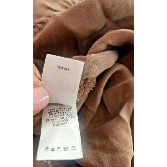 100% Silk Shorts Womens Elastic Waist Pull On  Luxury UNSUBSCRIBED NWT Medium - Picture 8 of 8